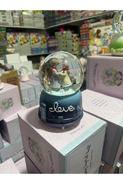 Ailenizin Oyuncakçısı SEVGİLİYE ÖZEL MEGA BOY KAR KÜRESİ IŞIKLI SESLİ