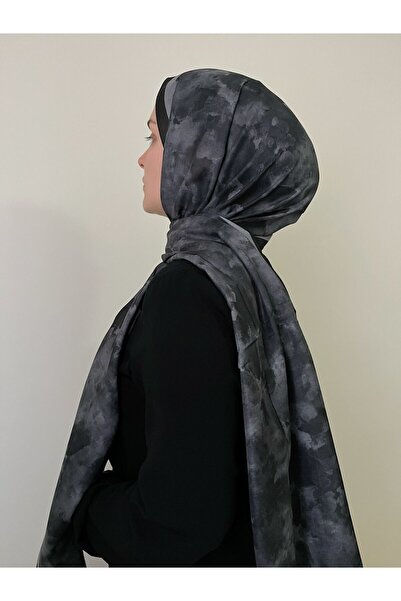 ESSLERA Cloud Pattern Black Soft Shawl