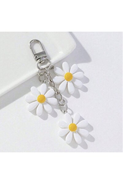 VEYA Elegant keychain with a white jasmine flower design