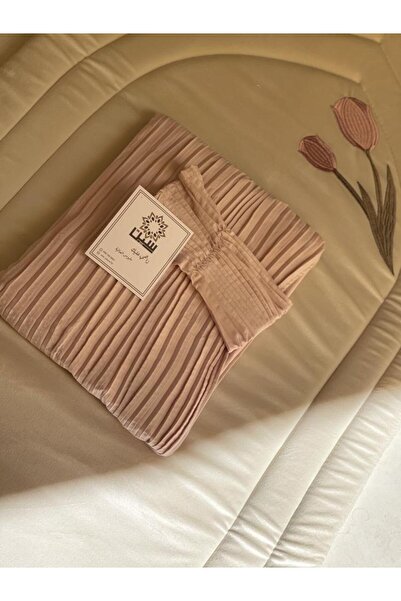 Gerenic Padded Prayer Rug and Prayer Sheet 165 210 165