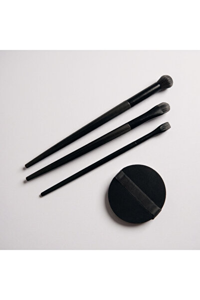 Haneliya 4’lü Göz Makyaj Fırça ve Kadife Pudra Süngeri Seti – Blending, Flat Shader, Angled, Detail Brush