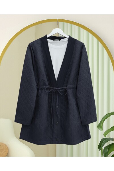 HİJABAYA Καπάκι με λαιμόκοψη σε σχήμα V, με κορδόνια στη μέση, τσέπες και κουμπιά