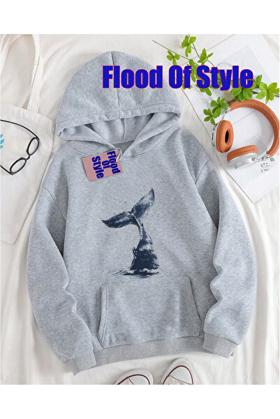 Flood Of Style Γκρι μινιμαλιστικό φούτερ με λαιμόκοψη με τύπωμα Biskilet