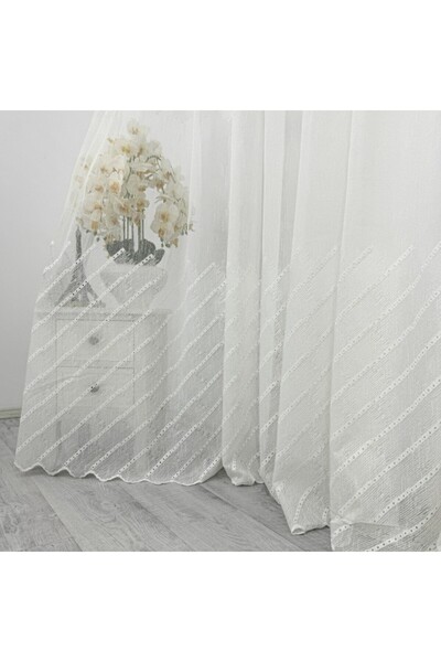CumparaMisim Mina curtain type IN Embroidered, Ivoire, 140cm width x 260cm height, with curtain rod