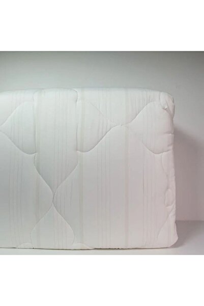 Reiashn Hotel-style striped summer double bedspread in off-white color