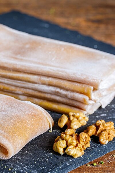 BEN GURME معمول الطيب (باستيك) بالعنب والدبس 1000 جرام