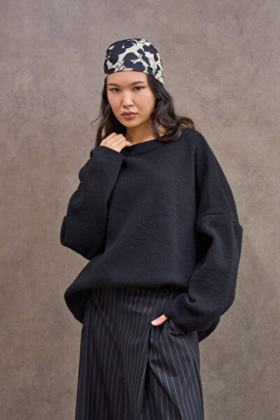 KÜÇÜĞÜM BUTİK Black Loose Knitwear Sweater