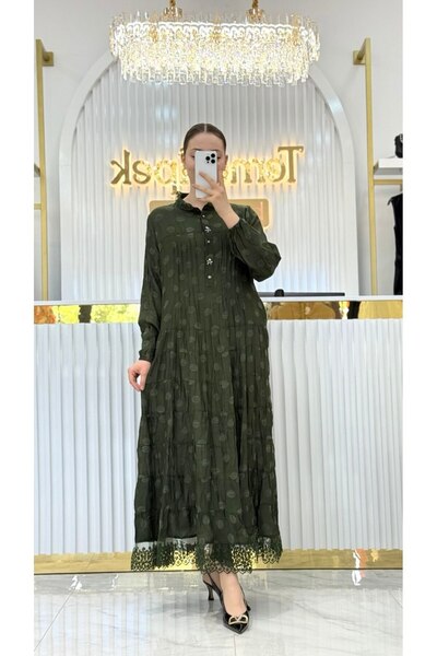 Lissmore Etek Ucu Dantel Detaylı Puantiyeli İpek Viskon Elbise