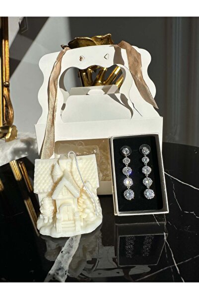 Glamadea Holiday Gift Set – Elegant Long Earrings & Soy Wax House Candle