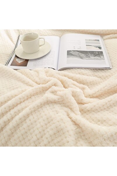 OEM Fluffy Blanket with Fur 200x230cm, Unique Pattern, Premium Material, 2 Persons, White
