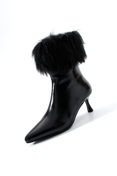 DUXAL SHOES Lexi Women's Black Fur Detailed Pointed Toe Heeled Boots