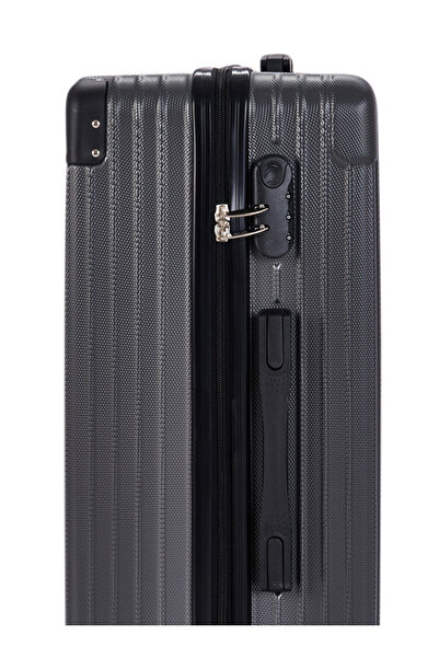 LİMRA 20-inch lightweight travel bag – 360° wheels – durable ABS material – telescopic handle – airplane cabin bag.