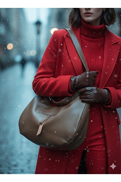 ZERVA QUEEN Casual Large Size Sports Women's Hand and Shoulder Bag