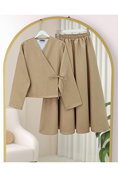 HİJABAYA Σετ με μάλλινο εφέ με διαγώνιο κορδόνι με κουμπιά