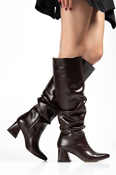 Aymood Syt-2002 Brown Wrinkled Patent Leather Bellows Thick Heeled Casual Boots