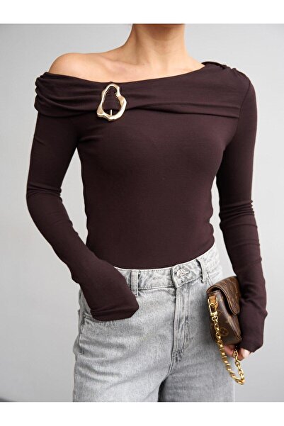 Betül Nayir Asymmetrical Blouse with Accessory Detail - Bitter Brown