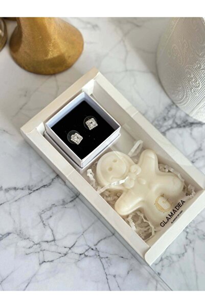 Glamadea Holiday Gift Set Amira — Silver-Plated Earrings and 100% Soy Wax Scented Candle