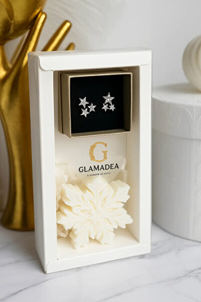 Glamadea Holiday Gift Set 'Snowflake' – White Gold-Plated Earrings & Soy Candle