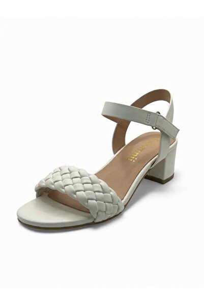 Geoomnii Sandals for Preteen Girls – Comfortable, Lightweight & Stylish Every...