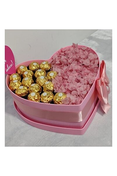 OEM Aranjament cu hortensii și Ferrero Rocher