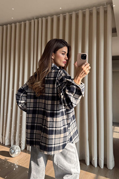 Sue Store Синьо-бежева картата риза с камъни и детайли от камък