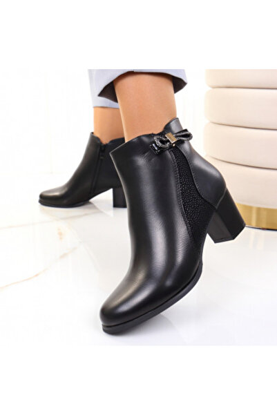 RAMONA Black Square-Heel Ankle Boots
