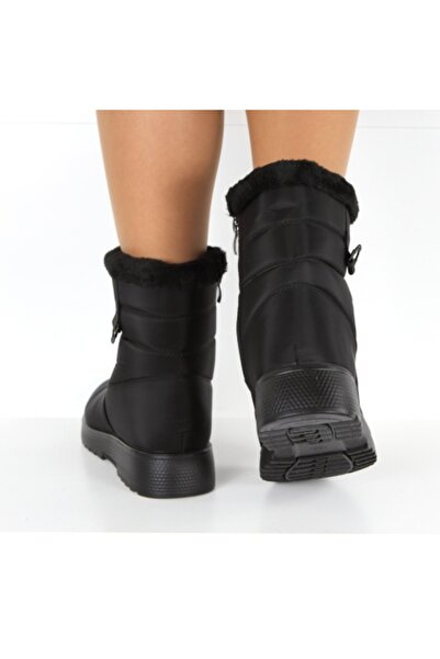 edda Fur-Lined Boots