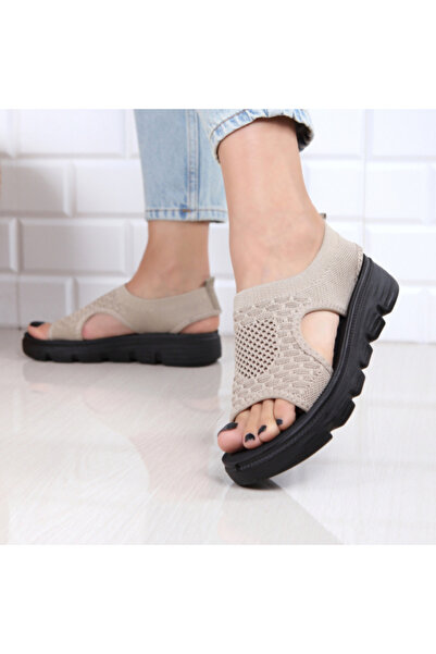 Zigo Beige comfortable sandals