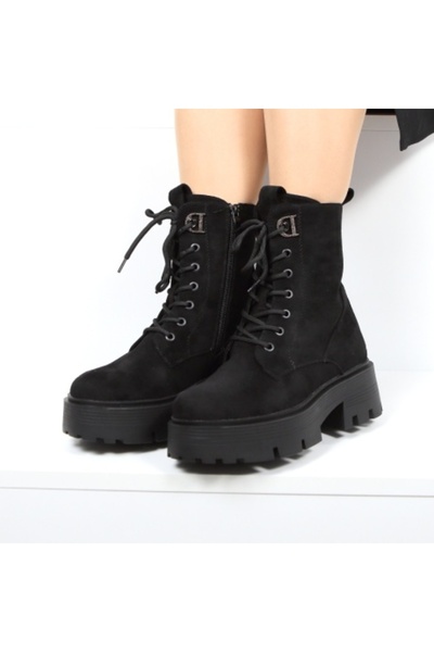 Saphira Fur-lined Boots