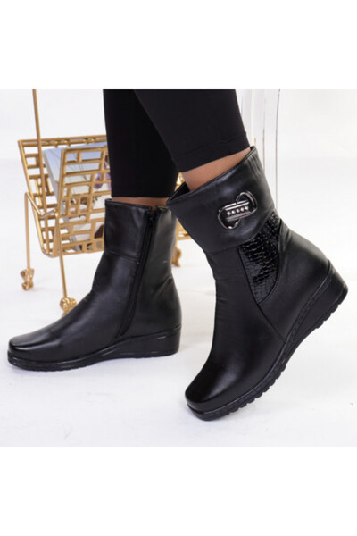 muna High Fur-Lined Boots