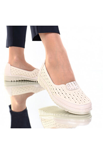 Zea comfortable low-sole shoes