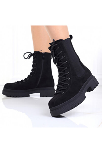 Amila Black Fur-Lined Boots