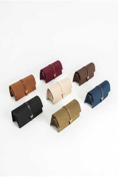 ÖZÜM TAKI Women's Belt Detail Suede Long Strap Shoulder Bag Burgundy