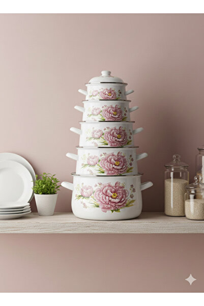 Generic A set of cookware decorated with elegant designs in several sizes