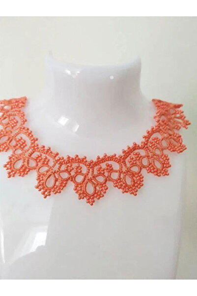 Ileanabiju Orange lace necklace, made with bobbin thread in the frivolite technique