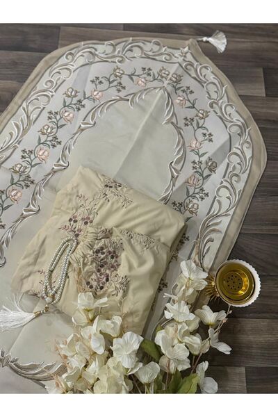 Generic Women's prayer rug set with mihrab