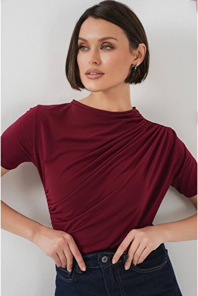 Diviny Women's Burgundy Sandy Short Sleeve Draped Shirred Blouse