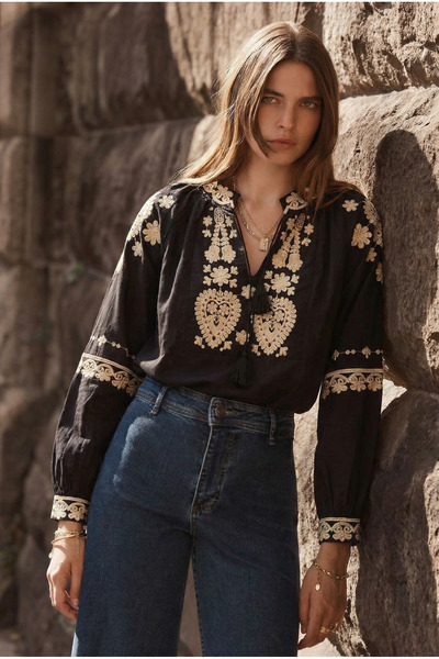 FEMELLE Black Blouse with Tassel Embroidery on the Collar