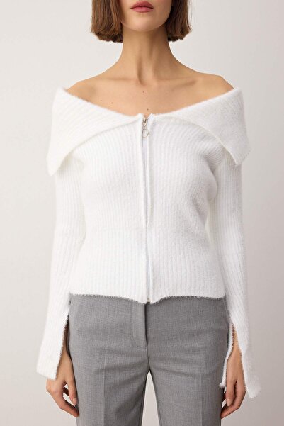 Trendyol Collection White Soft Textured Zippered Turn-Down Collar Body-Hugging Spanish Sleeve Knitwear Cardigan Twoaw26Hi00292