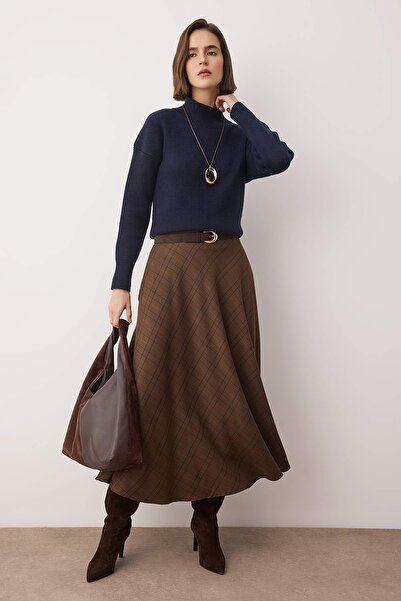 Trendyol Collection Fusta lungă maxi țesătă în carouri maro, în formă de clopotă, cu volan, TWOAW26ET00165