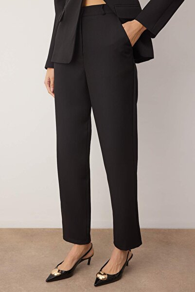 Trendyol Collection Black Button Detailed Woven Bottom-Top Two-Piece Suit Twoaw26Au00153