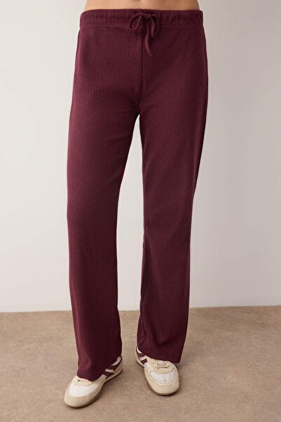 Trendyol Collection Burgundy Hooded Relaxed/Casual Fit Ribbed Elastic Waist Knitted Tracksuit Set Twoaw26Em00004