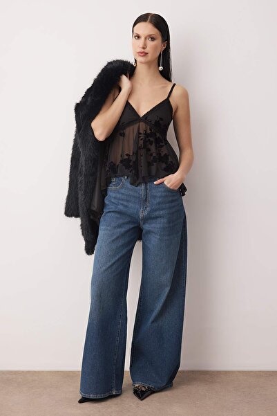 Trendyol Collection Black Floral Flywheel Detailed Tulle Party Blouse Tpraw26Bz00056