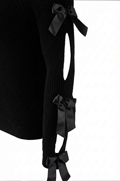 Trendyol Curve Pulover tricotat cu mâneci negre cu detaliu cu fundă cu panglică TBBAW26AN00075