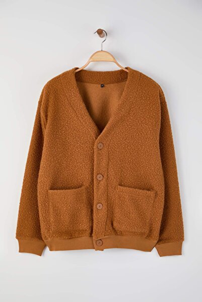 Trendyol Collection Camel oversized / Χοντρή ζακέτα με κουμπιά με λαιμόκοψη σε σχήμα V TMNAW26HI00004