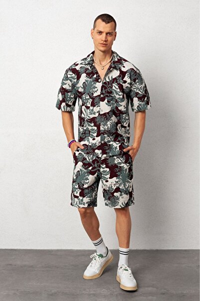 Plus Eighteen White Authentic Quilted Men's Shorts