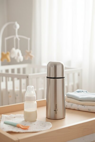Le Paon 300 ml Mama Termosu Paslanmaz Çelik Tek Tuşla Açılır Sızdırmaz 12 Saat Sıcak BPA Free