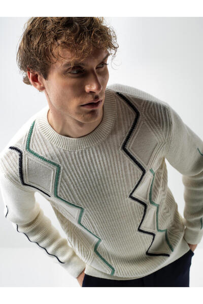 Xint Male Ekru Yünlü Desenli Kazak