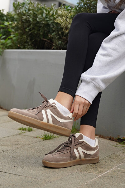 Marjin Női tornacipő, fűzős, lapos talpú sportcipő, Tiyone Mink velúr