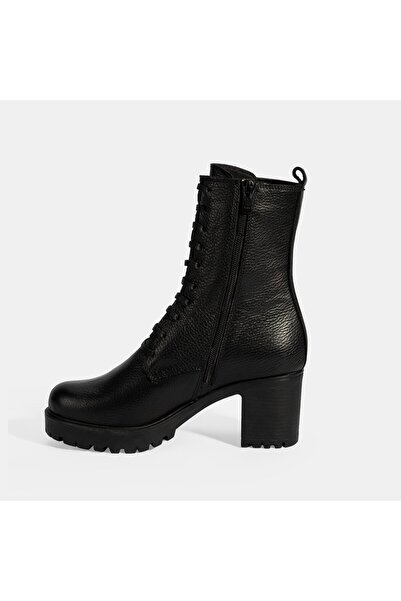 Desa Women's Black Lace-Up Thick Heeled Leather Boots